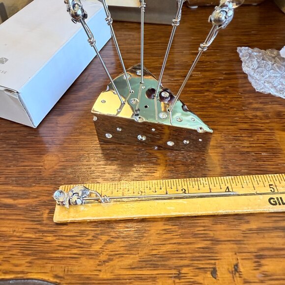 Mouse and Cheese Cocktail Picks with Cheese Holder Stainless - Picture 13 of 16